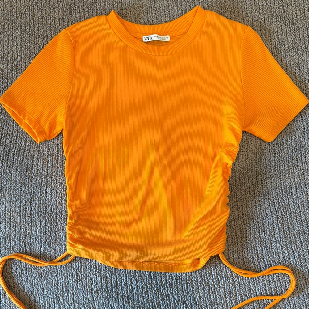 Women’s Zara crop top
